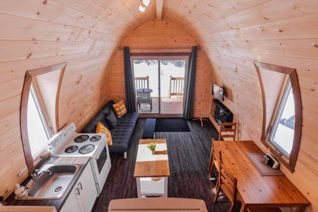 Chalet Alice A Louer Avec Spa Mauricie เซนต์ อเล็กซิส เด มองส์ ภายนอก รูปภาพ