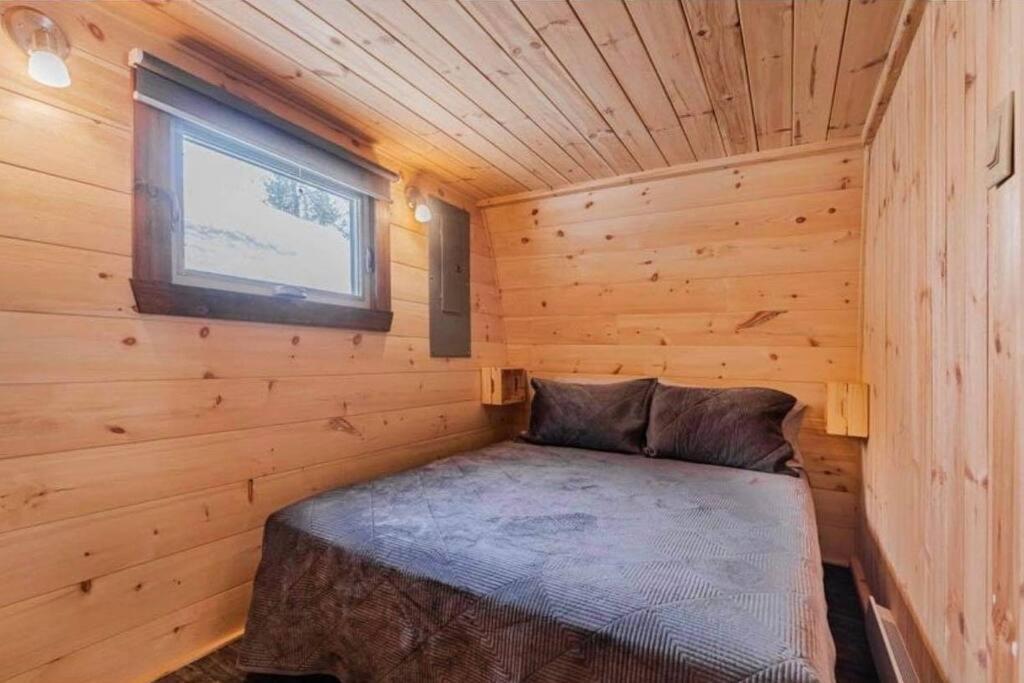 Chalet Alice A Louer Avec Spa Mauricie เซนต์ อเล็กซิส เด มองส์ ภายนอก รูปภาพ